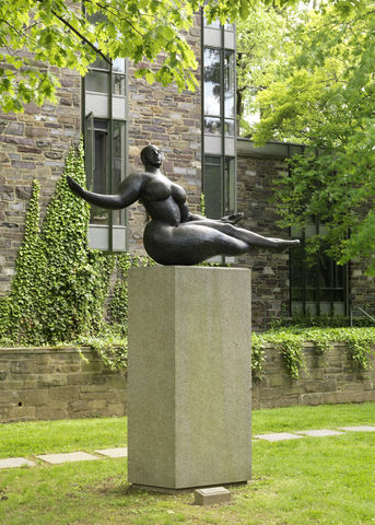 gaston lachaise floating figure