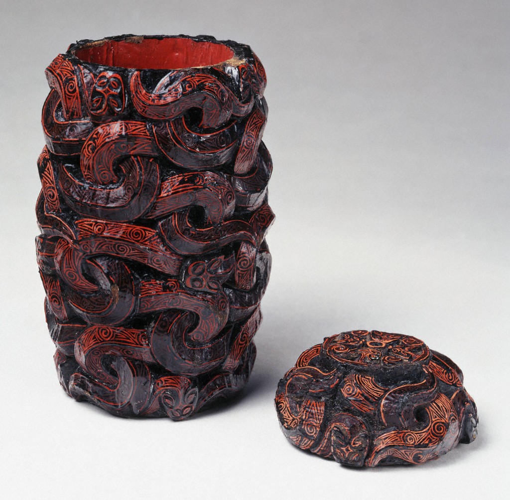 Chinese, Eastern Zhou dynasty (770–256 BC), Warring States period (ca. 470–221 BC), Cylindrical covered vessel with intertwined snake design, second half of 5th century BC. Princeton University Art Museum. Museum purchase, Fowler McCormick, Class of 1921, Fund, in honor of Dr. Alvin E. Friedman Kien